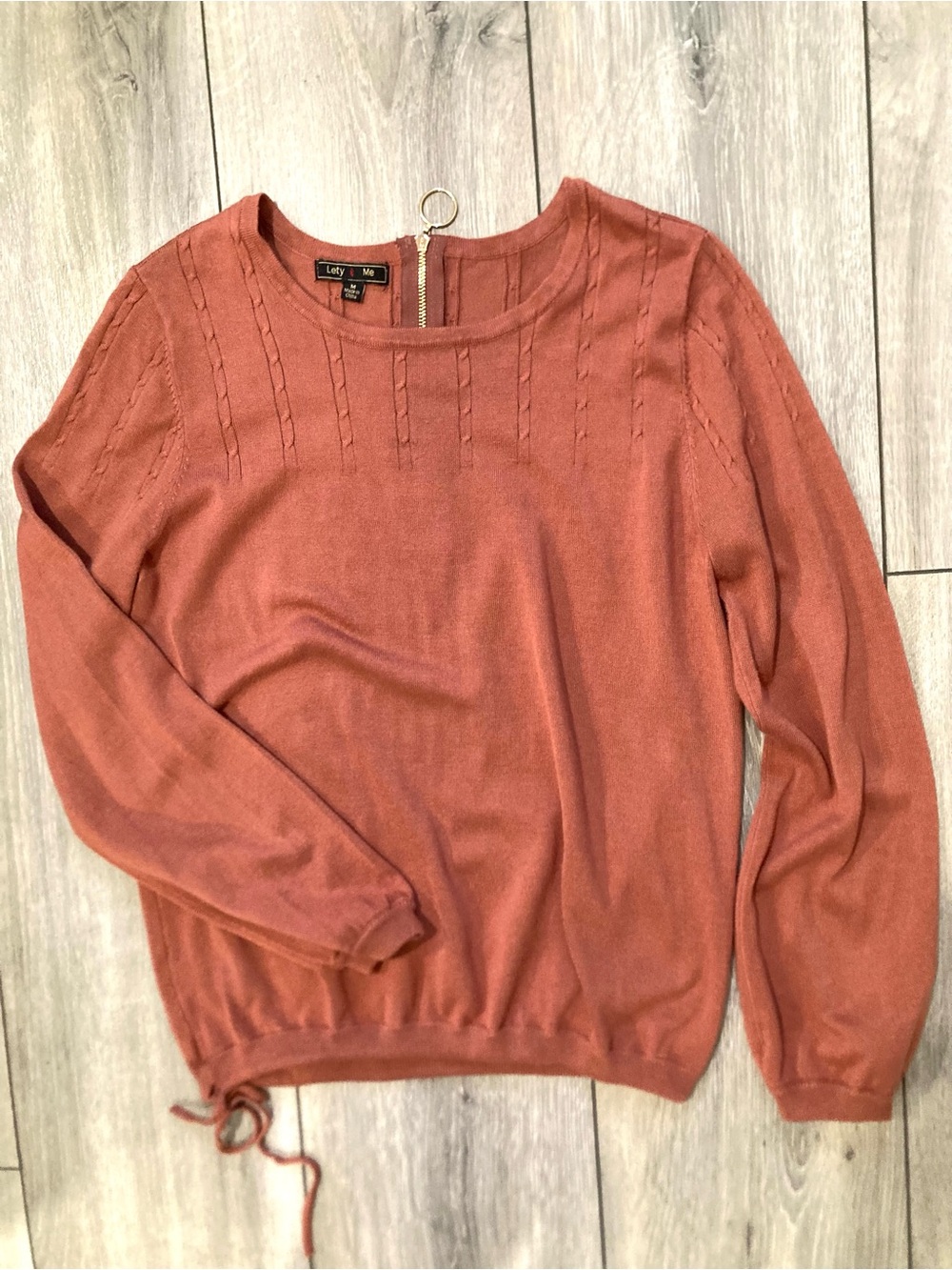 Lety & Me Long Sleeves Rust Color Top Light Knit Sweater SZ Medium